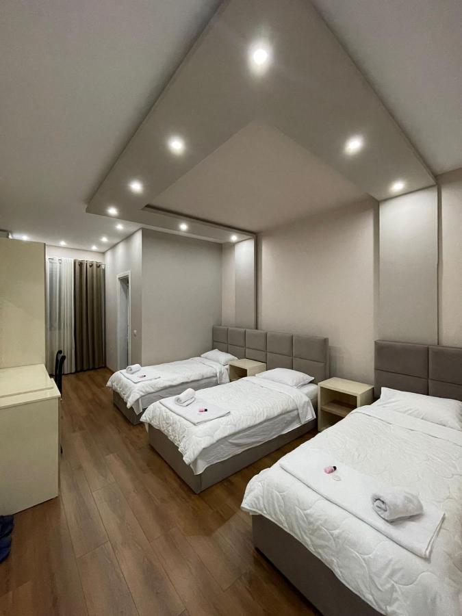 Hotel Hotel Holiday