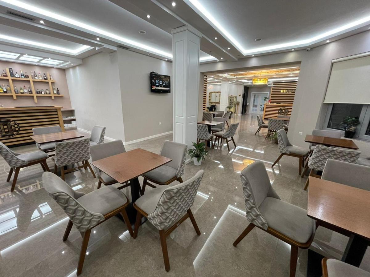 Hotel Holiday Hotel 4*