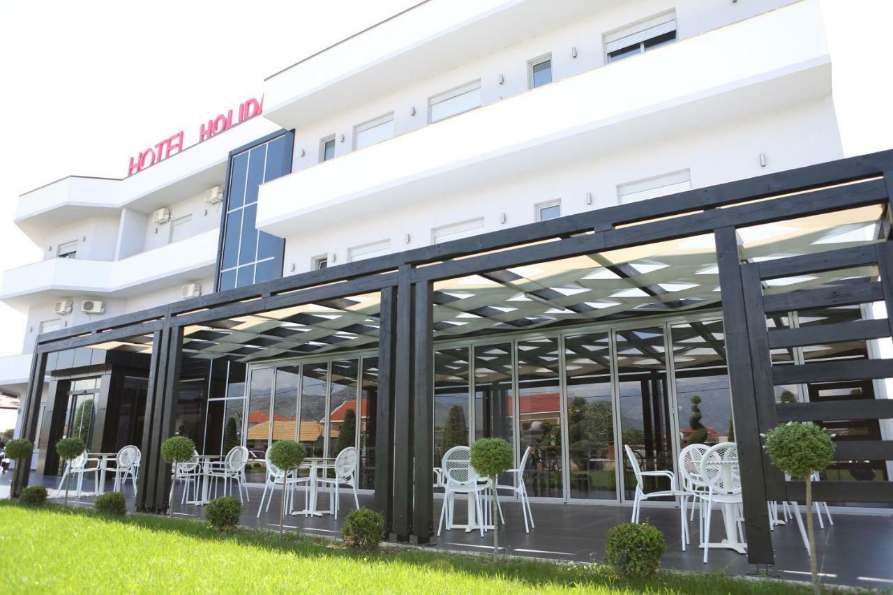 Hotel Holiday Hotel 4*