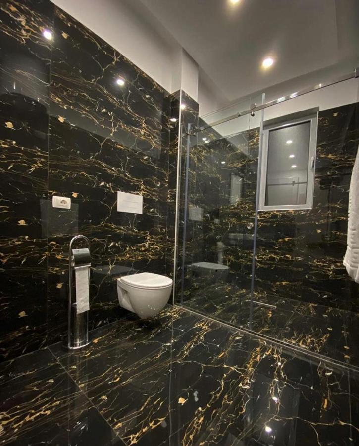 Hotel Holiday 4*